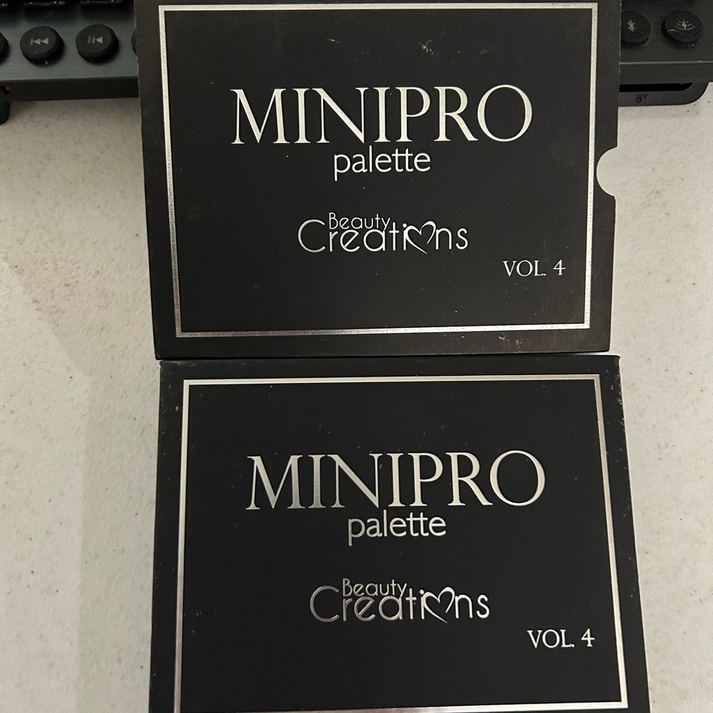 Beauty Creations Mini Pro Palette Vol 4 - Vibrant Shades